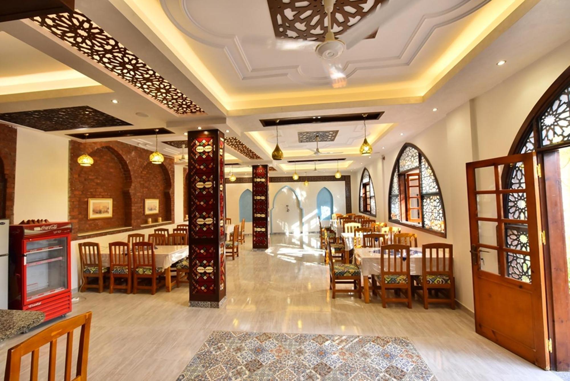Amon Hotel Louxor Extérieur photo